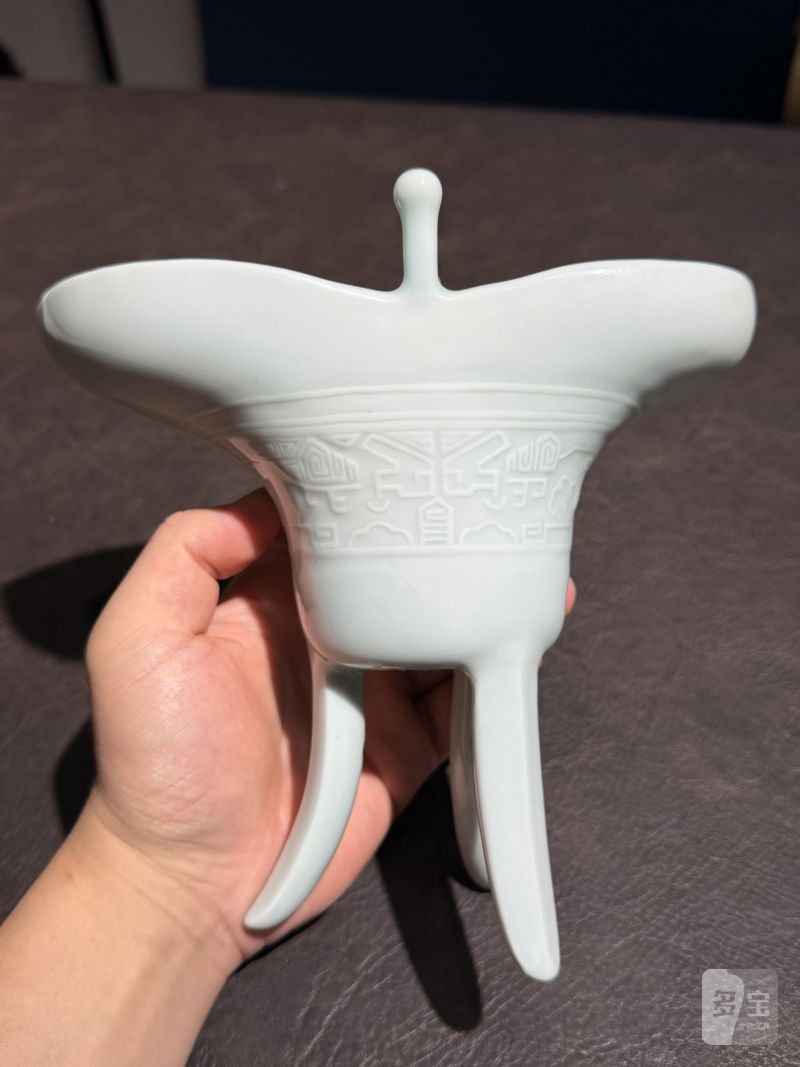 清道光 仿青铜白釉爵杯 - 图3